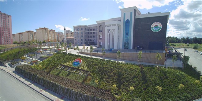 Belediyede 868 bin liralık maaş vurgunu