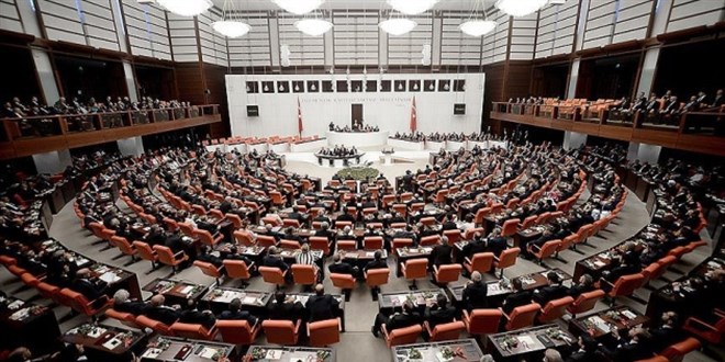 Teklifin birinci bölümündeki ilk 12 madde kabul edildi