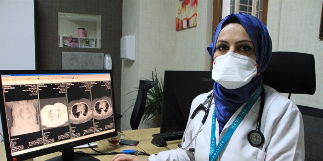 Koronayı atlatan İç Hastalıkları Uzmanı uyardı: Kafalarına göre ilacı kesiyorlar