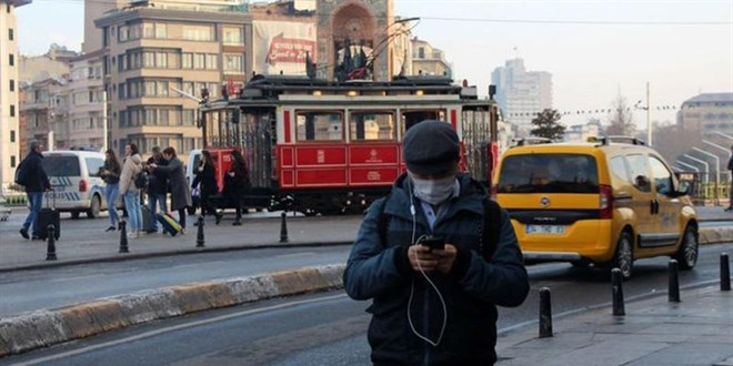 İstanbul'un 3 önemli sorunu: Deprem, ekonomik sorunlar ve ulaşım
