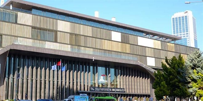 Cinsel taciz şikayetini, 'protokol' ve tazminat sonrasında geri çekmiş