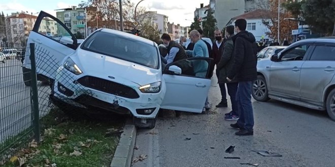 Kalp krizi geçiren öğretmen hayatını kaybetti