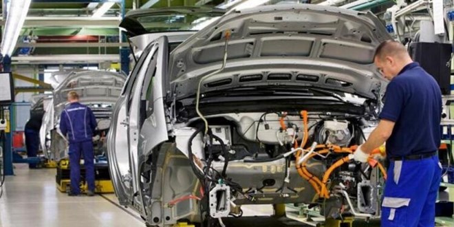 Otomotiv sanayisinin üretimi kasımda yüzde 5,4 arttı