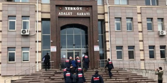 7 yıl önceki cinayet gözlük parçası ve ilaç kutusu yardımıyla aydınlatıldı