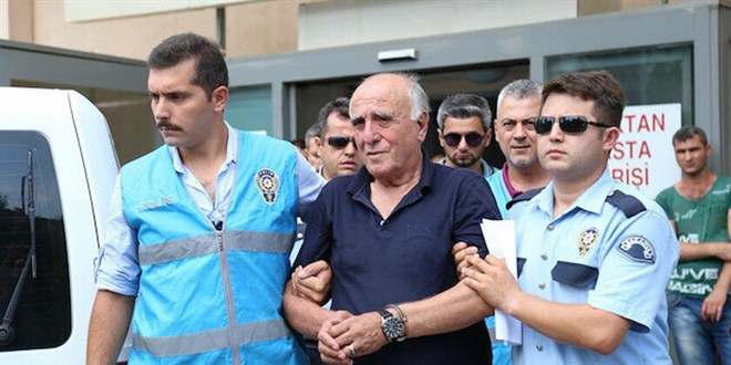 Hakan Şükür'ün babasının FETÖ'den yargılanması sürüyor