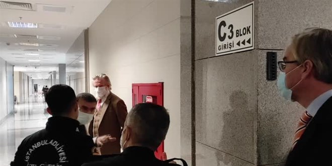 Osman Kavala'nın tutukluluğuna devam kararı