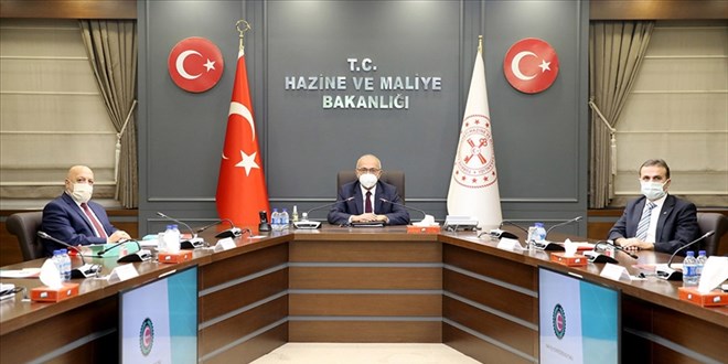 Maliye Bakanı, Hak-İş Genel Başkanı Arslan'ı kabul etti