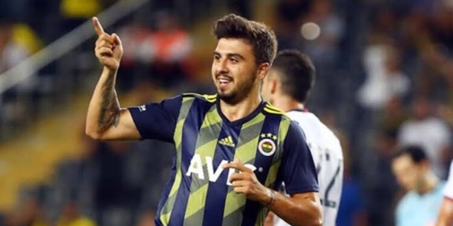Fenerbahçeli milli futbolcu Ozan Tufan koronaya yakalandı