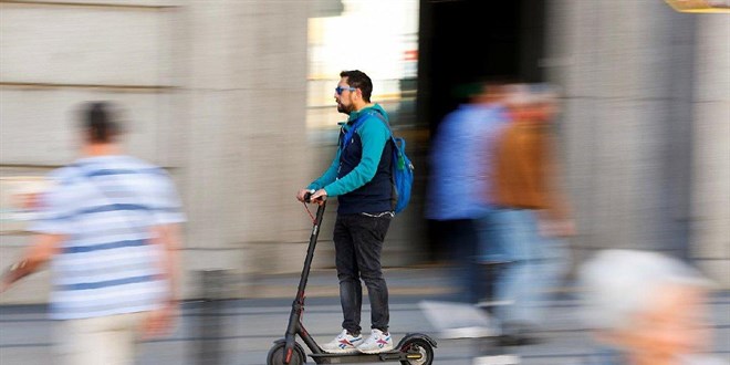 TBMM'de kabul edildi: 15 yaş altı elektrikli scooter kullanamayacak