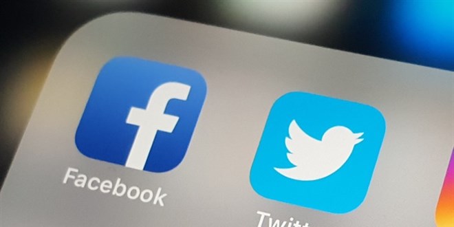 FETÖ'cüler örgütlü saldırılarıyla Facebook ve Twitter'ı manipüle ediyor
