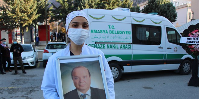 Koronadan yaşamını yitiren doktor emeklilik yerine salgınla mücadeleyi seçmiş