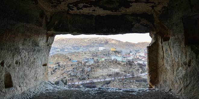 Tunceli'nin kaya odaları turizme kazandırılacak