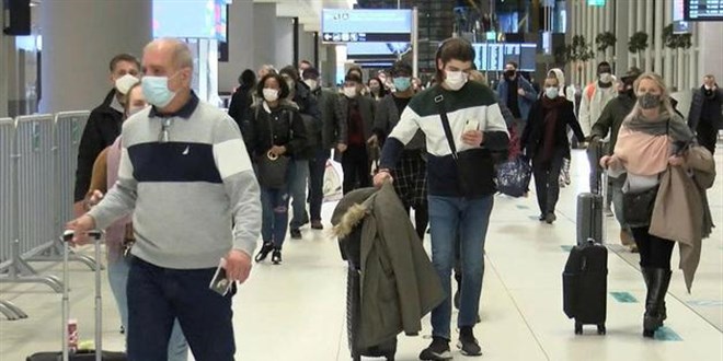 DSÖ: Aşı olanlar da seyahat ettiklerinde karantinaya alınmalı