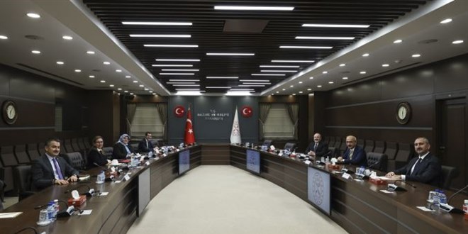 6 bakan 'ekonomi ve reform' gündemiyle bir araya geldi
