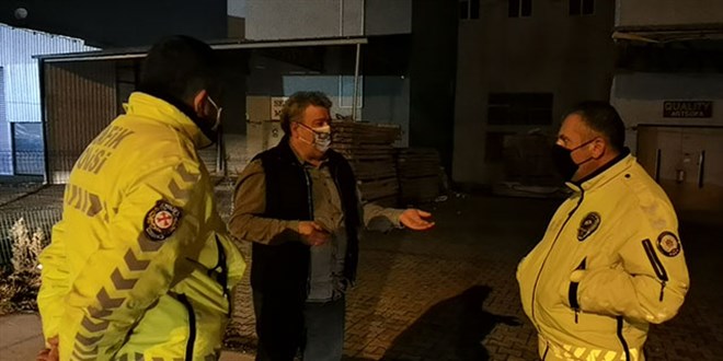 Oğlu polisin 'dur' ihtarına uymayan baba: İçeri girsin yatsın da rahat edelim