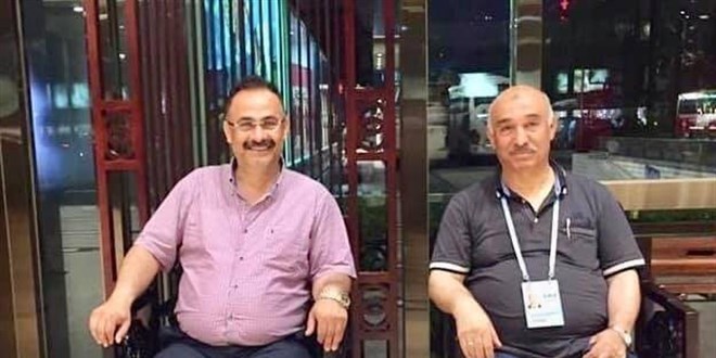 Baba-oğul bir gün arayla koronadan hayatını kaybetti