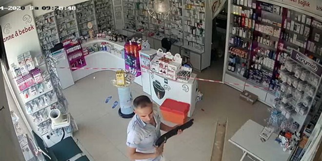 Eczaneye pompalı tüfekli saldırıya 11 yıl 2 ay hapis cezası