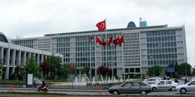 İBB'de işçi çıkarma işlemi devam ediyor