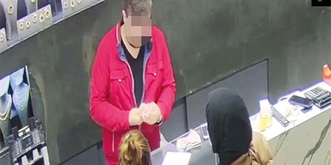 Ayarı oynanmış altınları ev kadınları üzerinden piyasaya sürdü
