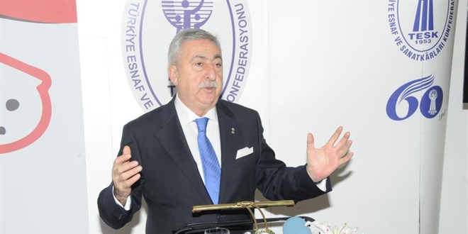 'Jet hızıyla zam yapanlar indirimde yok'