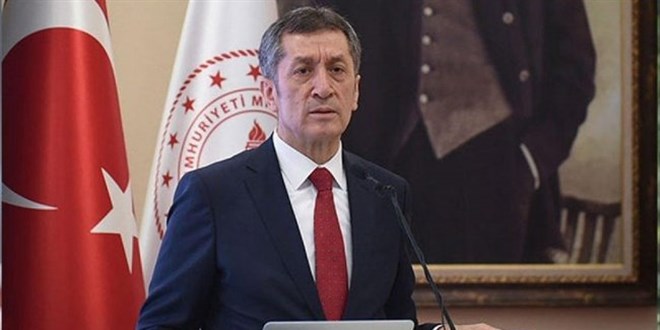 Nagehan Alçı günah çıkardı: Masaya yumruğunuzu vurun