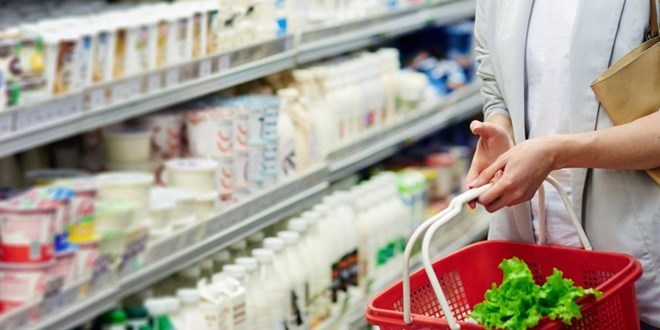 Sütün fiyatı üreticide 2 buçuk, markette 8 lira