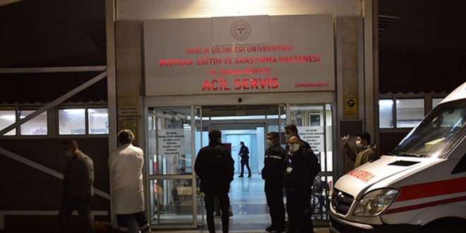 Yürüdüğü sırada 13 yaşındaki torunu sırtından vurdu
