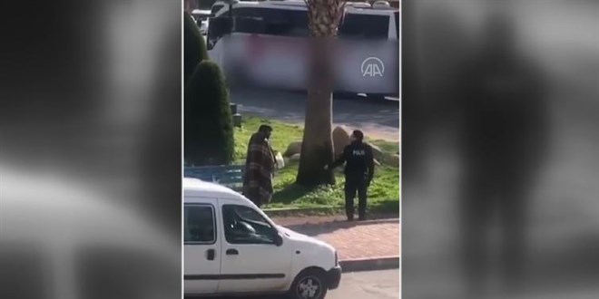 Polis, kumanyasını paylaştığı kişiyi barınma evine yerleştirdi