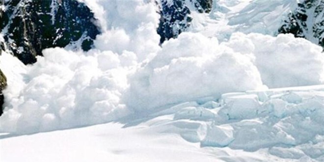 Meteorolojiden iki bölgeye 'çığ' tehlikesi uyarısı