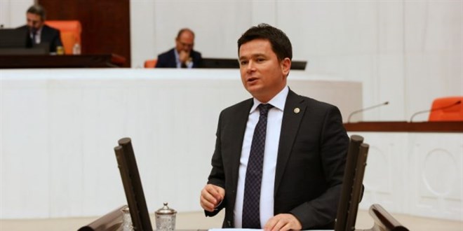 CHP'li Aydın, TBMM kürsüsüne yumurta ile çıktı