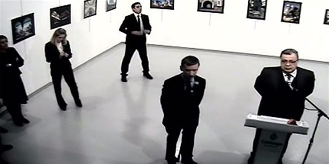 Karlov suikastı davasında 7 sanığın tutukluluğuna devam kararı