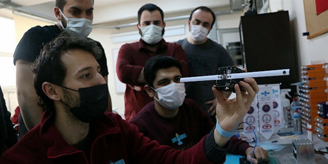 Türkiye'nin ilk cep uydusu mart ayında uzaya fırlatılacak