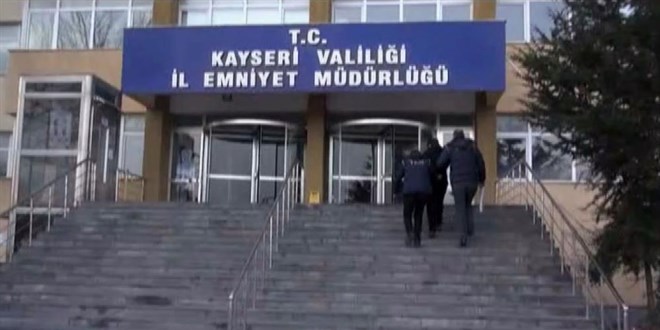 Kayseri'de FETÖ operasyonu: 6'sı asker 21 kişi gözaltına alındı