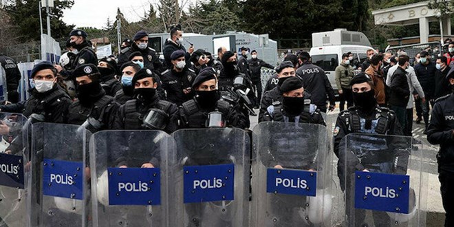Boğaziçi gösterilerinde tutuklamaya sevk edilen 30 kişi serbest bırakıldı