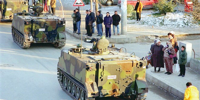 Af'la dönen 28 Şubat mağdurları haklarını istiyor: Suçlu değil mağduruz!