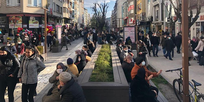 O ilde mutasyon virüs karantinasına rağmen tedirgin eden görüntüler