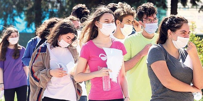 Sınav harçları cep yakıyor