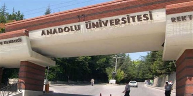 Anadolu niversitesi'nden bahar dnemi iin aklama