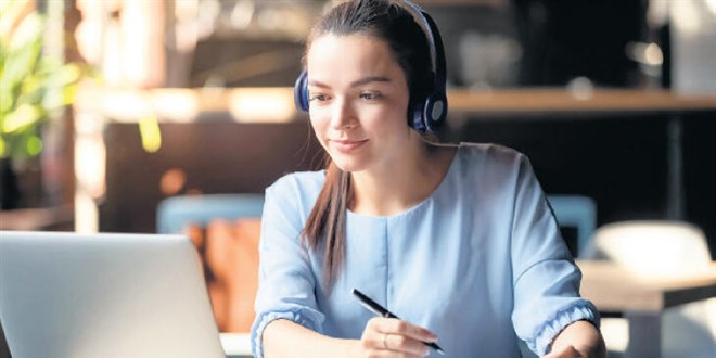 YÖK'ten akademisyen ve öğrencilere: Online sınavda kopya var mı?