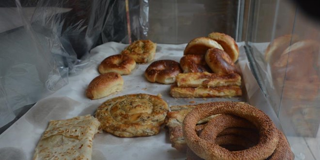 Bu ilde simit ve poğaça fiyatları semte göre değişiyor