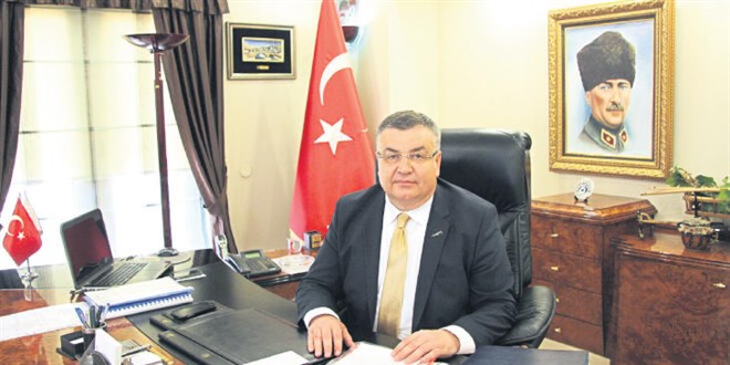 Kesimoğlu CHP'ye dönüş yolunda