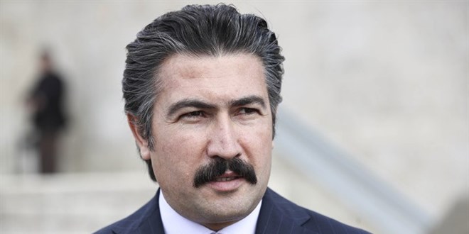 AK Parti'li Özkan'dan 'yeni anayasa' açıklaması