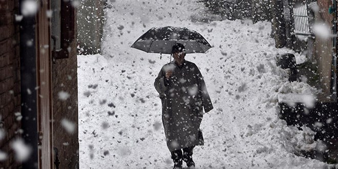 stanbul iin yarndan itibaren kuvvetli kar uyars yapld