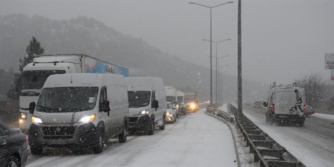 Samsun-Ankara kara yolunda ulam aksyor