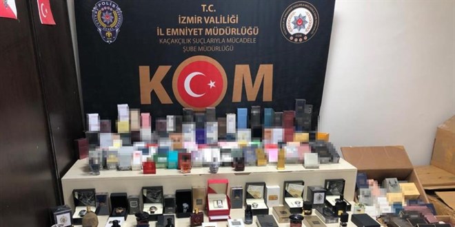 İzmir'de canlı yayında polis baskını: Böyle yakalandı