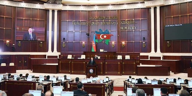 Azerbaycan'a kimlik kartıyla seyahat protokolü onaylandı