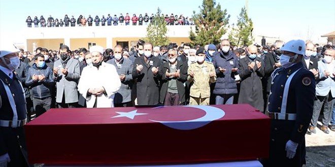 Hayatını kaybeden uzman çavuş son yolculuğuna uğurlandı