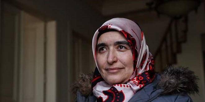 Başörtüsü nedeniyle atıldığı üniversitedeki görevine dönebilmesi 14 yılına mal oldu