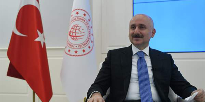 Bakan Karaismailoğlu: Her eve 100 megabit internet projemiz var