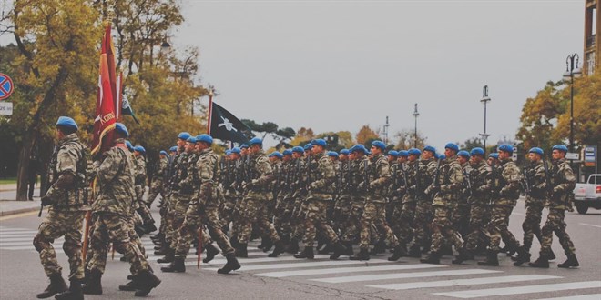 NATO'dan Türk askerine övgü dolu sözler